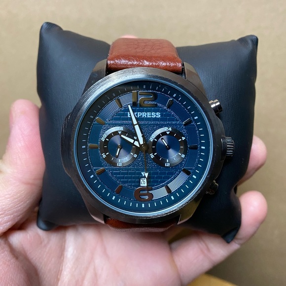 Express Men’s Pebbles Brown Leather Multi-Function Watch - Picture 3 of 5